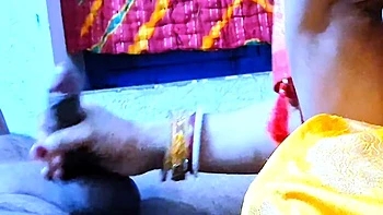 Indian Blowjob In Indian Bhabhi Blowjob Show Boobs