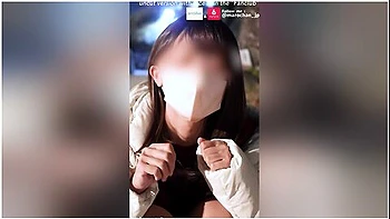 A Big-breasted Beauty Gave Me A Blow Job In The Comforter, So I Repaid Her With A Huge Creampie With Kawaii Girl