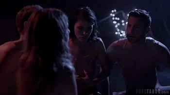 A Sizzling Threesome And Sex - Adriana Chechik And Kristen Scott