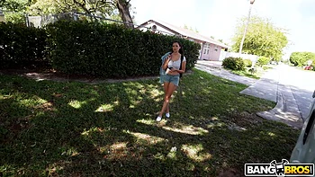 Healthcare Student Ready To Fuck
