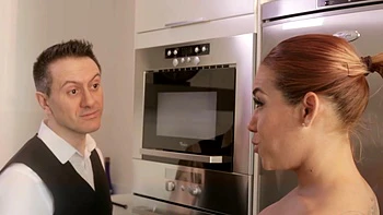 Mia masterfully domesticates three stallions! - Jacquie et Michel TV