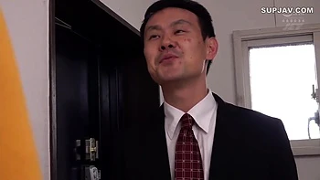 [nrm] For The Sake Of The Family Finances, My Wife Is Fucked To Be A Nude Model Yui Hatano