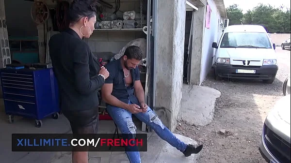 Intense sex in a garage with a busty cougar