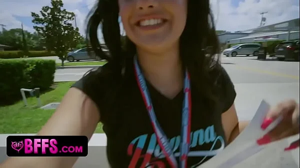 Viva La Revolución - Three Cubanitas Sell Their Culos Online To Support The Protests In Cuba