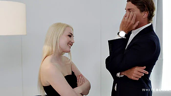 Play with my tight pussy