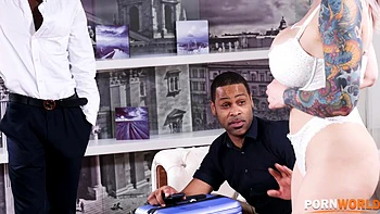 Fat-Assed, Big Tittied Chloe Filled Up with BBC in Wild DP GP2493