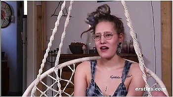 Ines Bonds Herself And Brings To Climax