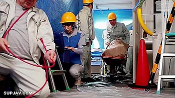 Living In Hell With Raging Men - Hanakiyo Shirakawa