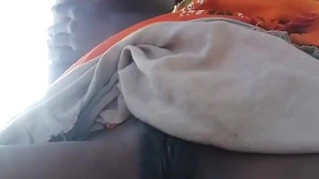 Chut Se Pani Nikal Diya Mera Pati