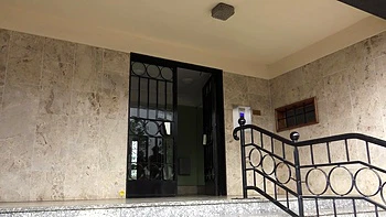 Her Curves Turn Me On