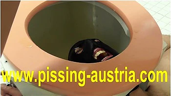 Japanese Mistress Pee On Toilet Slave