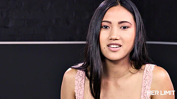 Asian reaches extreme sexual pleasure