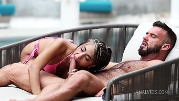 Screwing The 3 Holes Of Luna Columbiana