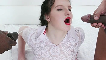 Elizabeth Fox Enjoys African Iv477