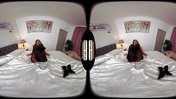 Imogen B Bare Breasted Natural Beauty Presents Her Toes & Soles