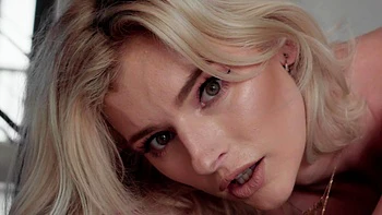 John Strong is lucky to fuck hot milf Hyley Winters every day