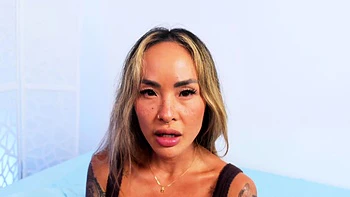 Inked Linda Lan Moans After Receiving Her Pussy Treament