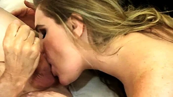 lovely blondie shakes big booty on pecker