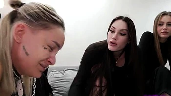 SERVANTS FOR GIRLS ALSU, DORI and SARAH - The laughter of