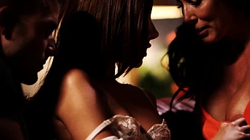 Big assed busty tit fuck and blowjob from curvy stunner