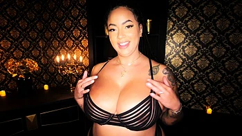 PASSIONPOV Sultry seduction With BADKITTYYY