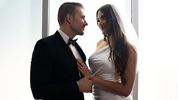 Slutty busty bride Gizelle Blanco is enjoying dick-riding so much