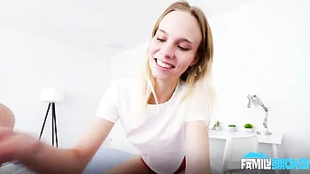 Passionate inked chick Erica Candfeild is enjoying dick-riding