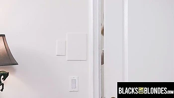 Watch squeaky Scotty P and GiGi Dior's video