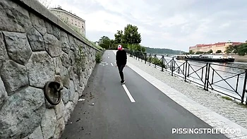 Modest Claudia's posing clip