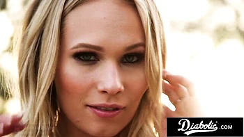 Reverse cowgirl dirt with engaging Dakota James and Dakota from Diabolic