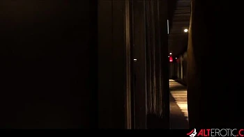 Big ass porn with attractive kitten from AltErotic