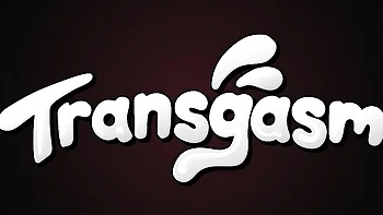 Masturbation scene with flattering bird from Grooby Girls