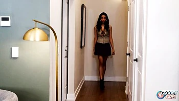 Grooby Girls - masturbate video