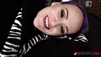 Elite Sascha's double blowjob action