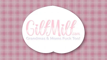 Dildo porn with good-looking love from Gilf Milf