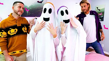 Stunning Selina Bentz and Juniper Ren - young (18+) movie - Daughter Swap