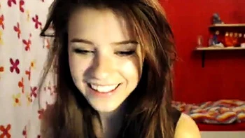 Amateur Webcam Chick Masturbates On Webcam More at