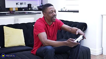 Ruby Cattrall Is A 47 Year Old Big Ass Milf Who Wants A Hard Big Black Cock Inside Her