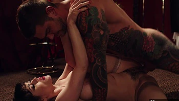 Brunette milf Audrey Noir enjoys riding cock and giving blowjobs