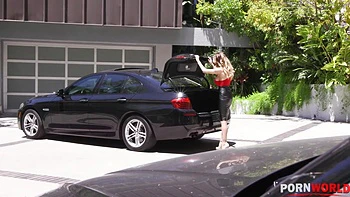 Real Estate Agent McKenzie Lee Takes Anal Pounding From Client GP2515