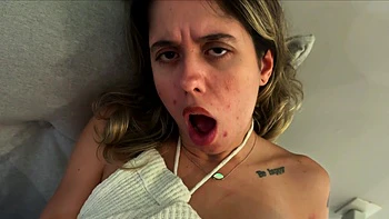 A young couple, scarlett and stephan, tried to imitate a professional homemade sex video.