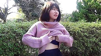 Coed Japanese Girl Cums From Toying Her Slit On Front Seat