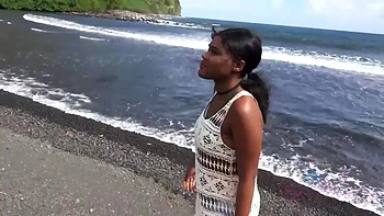 You and Yara Skye tour Hawaii for a bit before sucking and fucking in the car: Porn