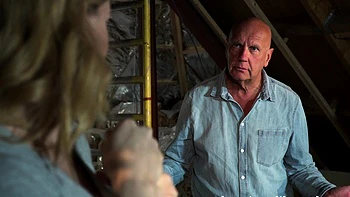 Blonde hottie with big boobs and