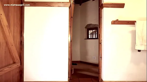 Dominatrix Mistress April - Turd latex buttler