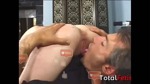 Violet's Pussy Gets a Workout