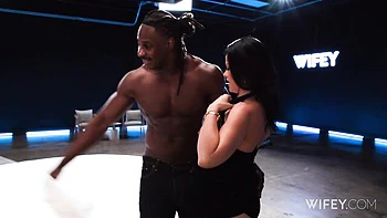 Good interracial dick-riding with a hot cheating wife Nadia White