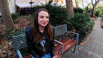 Young amateur Kylie Green gets fucked on the sofa