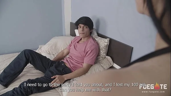 Mi hermanastra me ofreció su culito virgen a cambio de dinero, no imaginaba que apretara tanto.