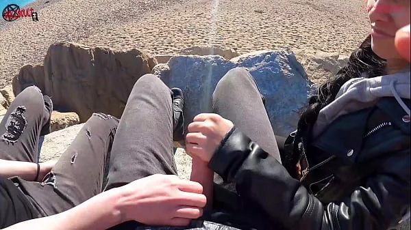 Public sex on the streets of Barcelona - DOLLSCULT